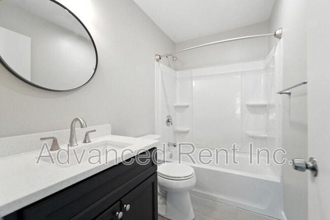 Building Photo - 1 Jack Pine Pl