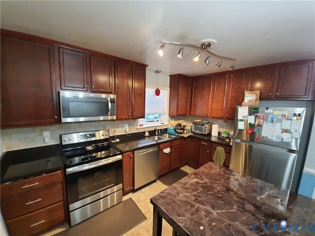 Building Photo - 5320 Lingle Ln