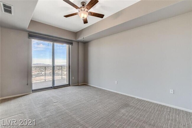 Building Photo - 8255 S Las Vegas Blvd