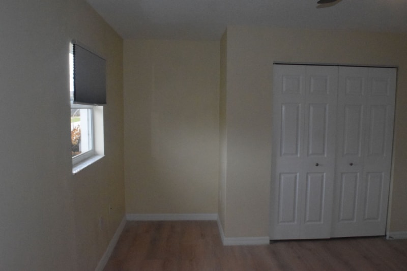 Building Photo - 1118 Apple Terrace