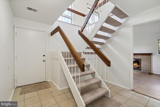 Building Photo - 11512 Alcinda Ln
