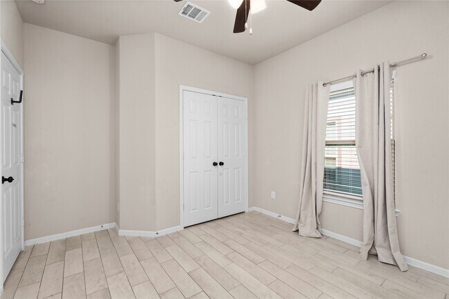 Building Photo - 24717 Teton Holw Trl