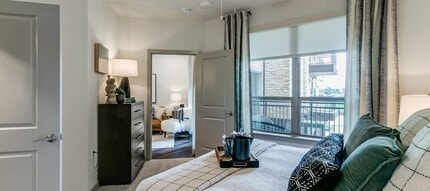 Building Photo - 1000 Grandys Ln