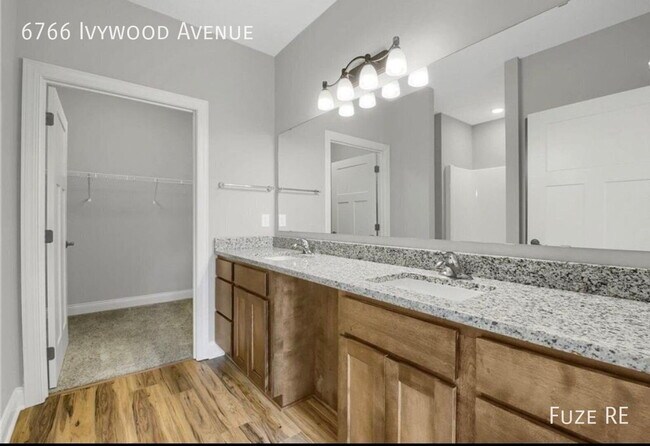 Building Photo - 6766 Ivywood Ave
