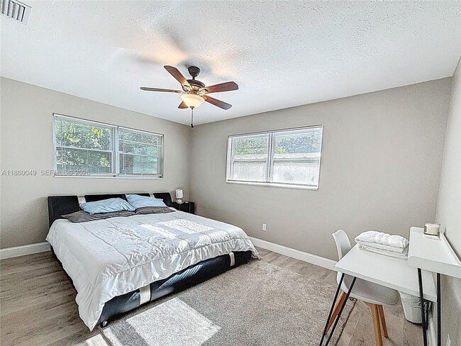 Building Photo - 921 NW 14th St