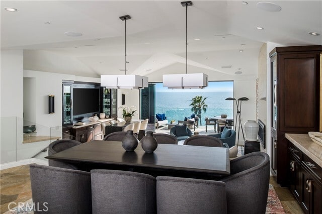 Building Photo - 26 S La Senda Dr