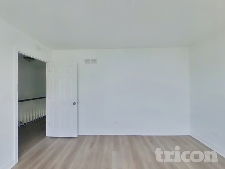 Building Photo - 7217 Sutherland Ct