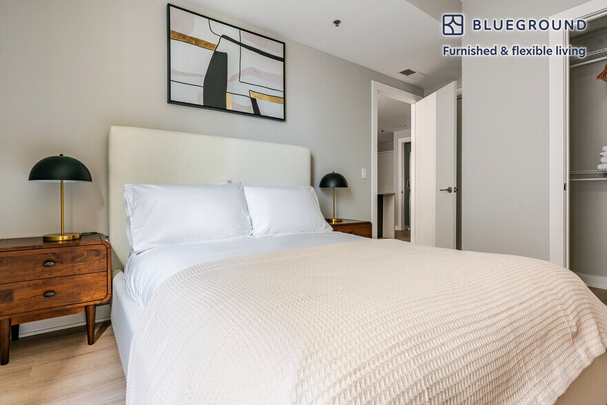 Building Photo - 950 3rd St NW