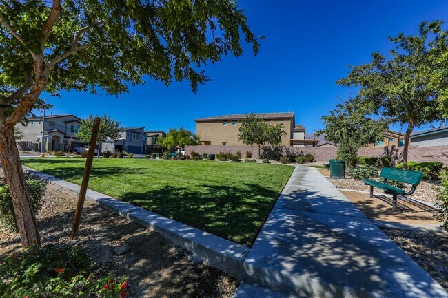 Building Photo - 4 Bedroom, with loft, North Las Vegas Home...