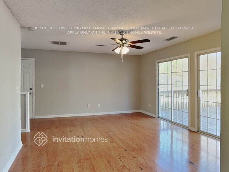 Building Photo - 390 Bass Way NW