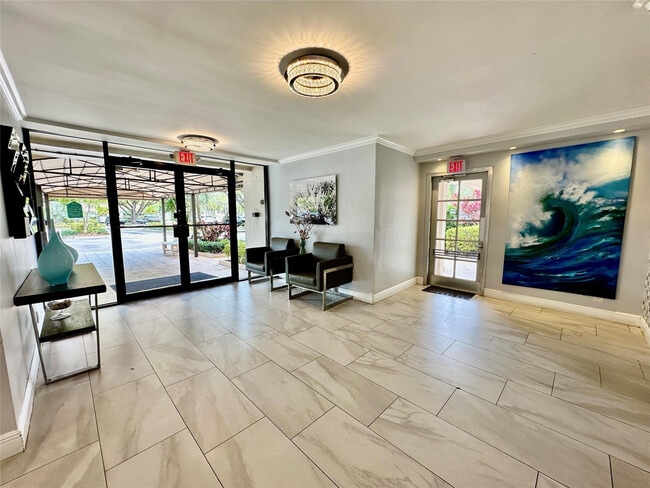 Building Photo - 2671 S Course Dr