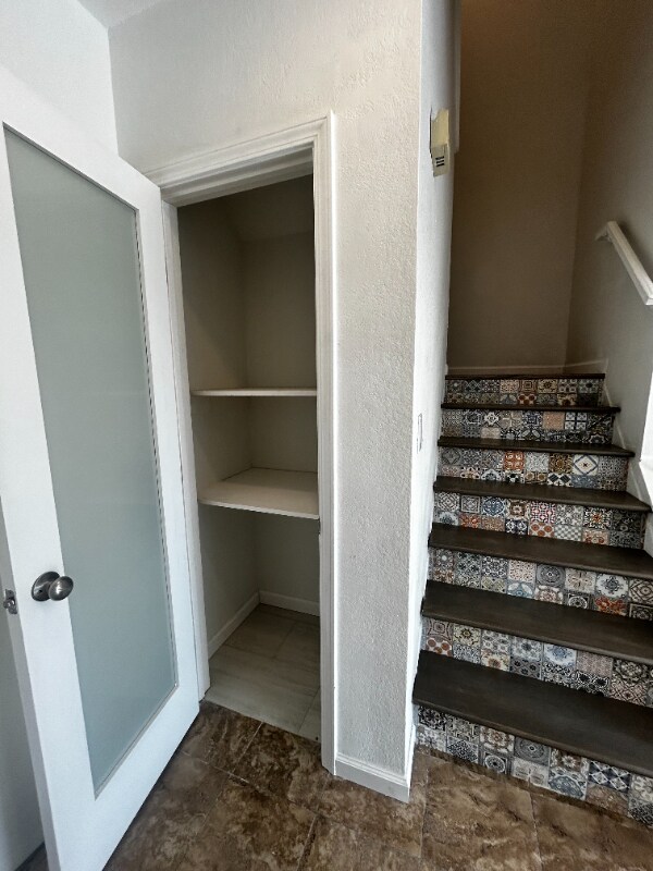 Building Photo - 614 W Arrow Hwy