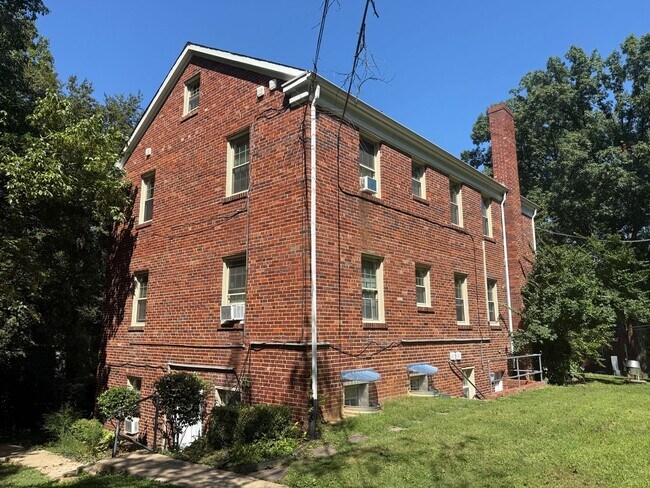 Building Photo - 8310 Garland Ave