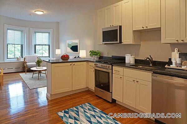 Building Photo - 114 Willow St