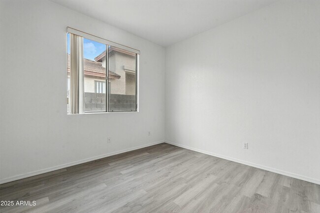 Building Photo - 8815 N 66th Ave