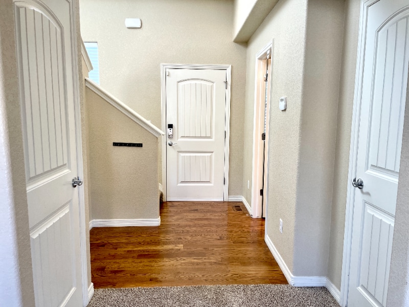 Building Photo - 8053 Pinfeather Dr