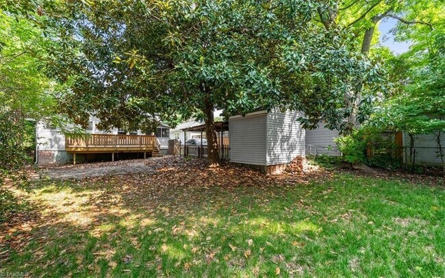 Building Photo - 213 Westover Terrace