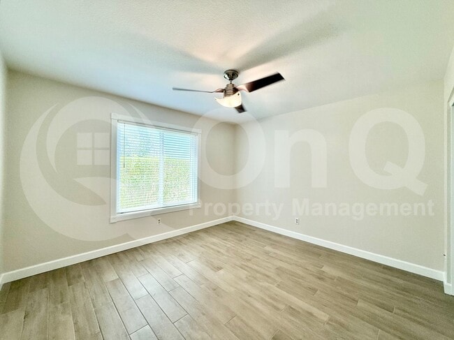 Building Photo - 537 S Danyell Dr