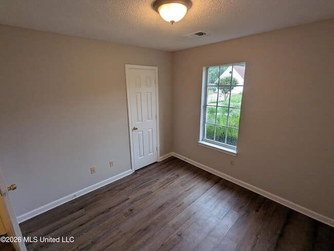 Building Photo - 2630 Winwood Cove