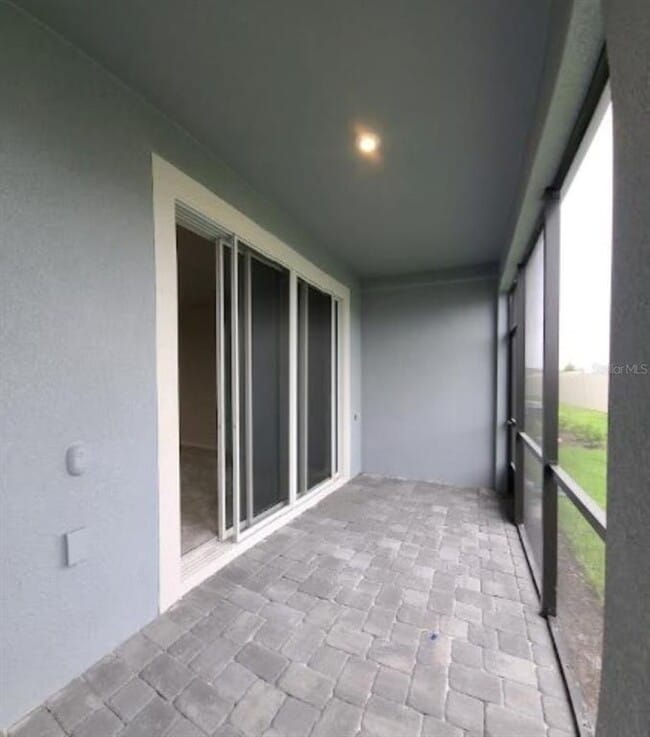Building Photo - 2525 Arbor Wind Dr