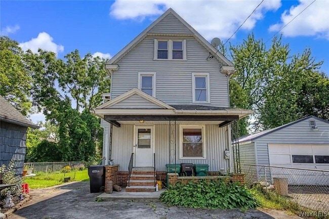 Building Photo - 1335 Michigan Ave