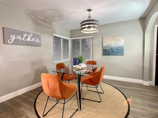 Building Photo - 3-Bed Sanctuary with 2 Baths in the Heart of Campbell - 2089 Sq Ft of Comfort!"