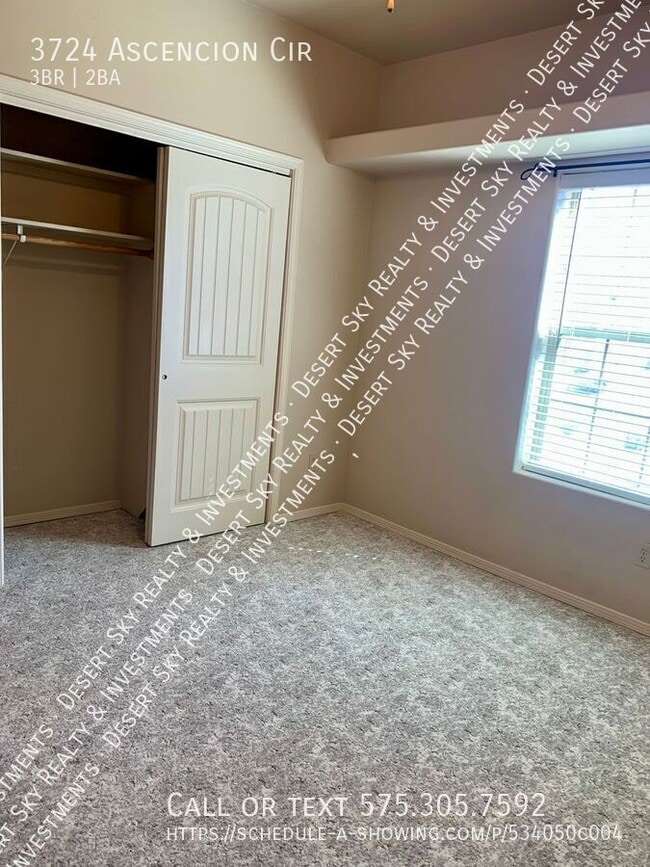 Building Photo - 3724 Ascencion Cir