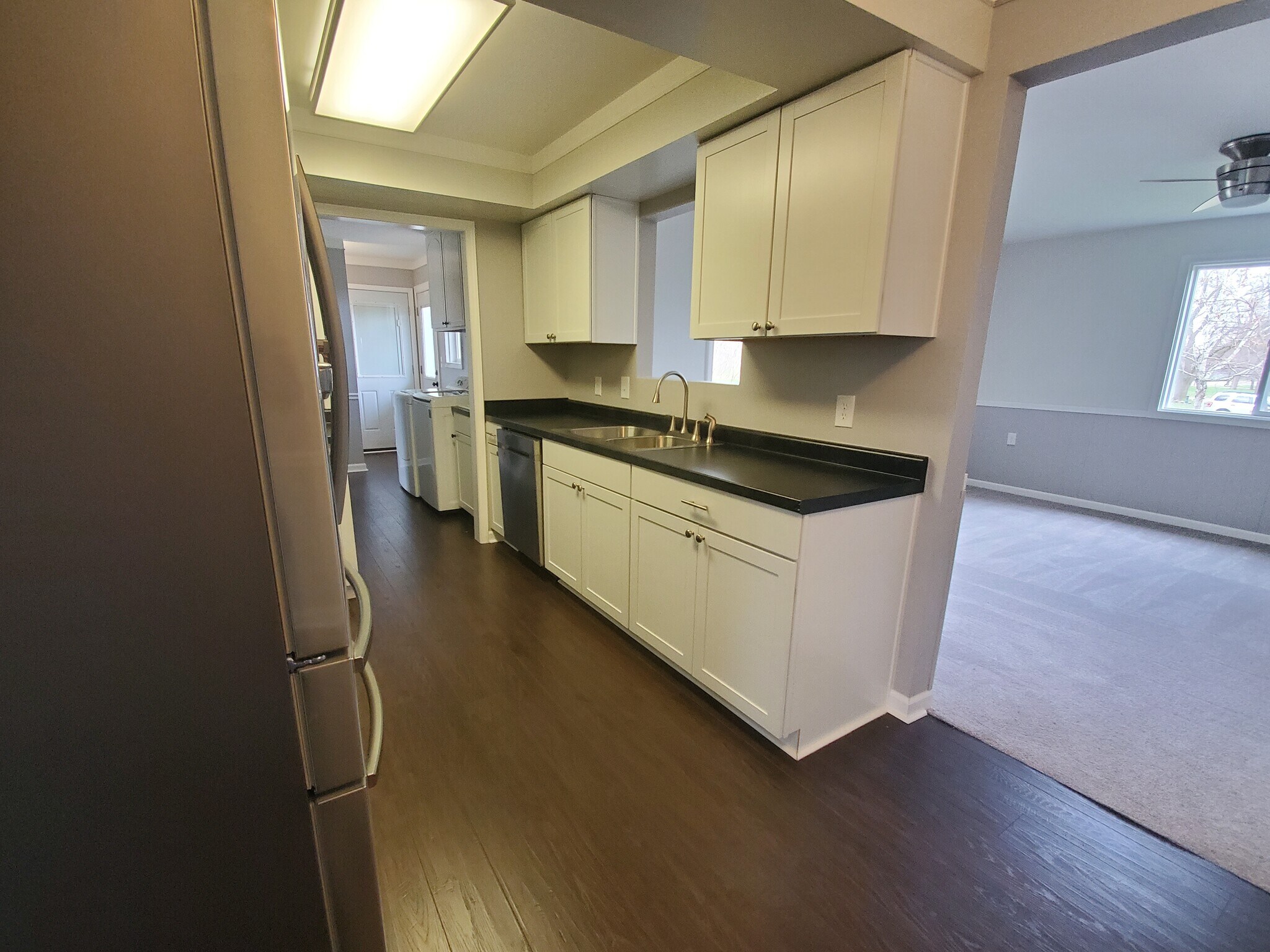 Building Photo - 1411 Parke Street