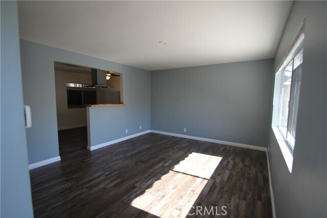 Building Photo - 2614 Graham Ave