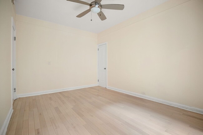 Building Photo - 66 St Nicholas Pl