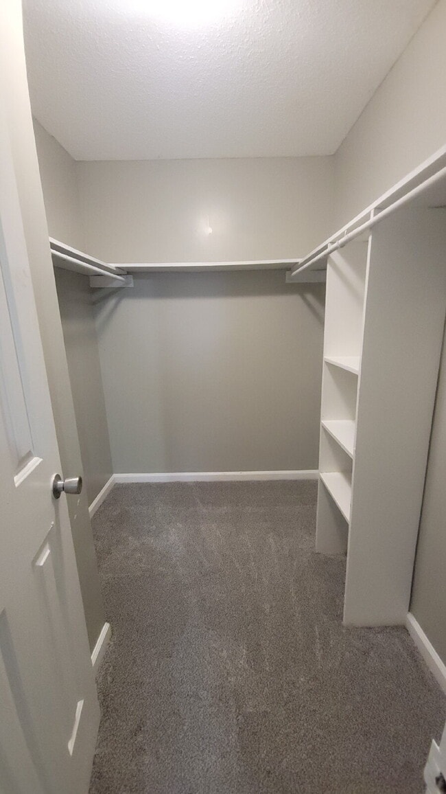 Building Photo - 1506 Ascent Trail NW