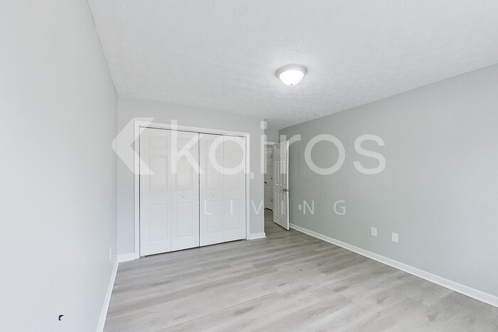 Building Photo - 110 Fawn Dr