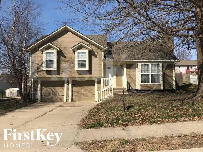 Primary Photo - 1700 Cooper Dr