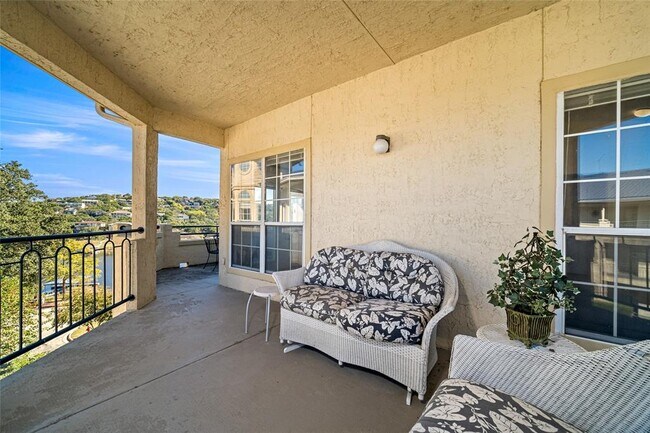 Building Photo - 3404 American Dr