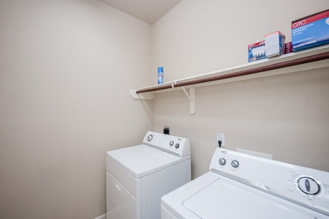 Building Photo - 25310 Basil Brook Ct