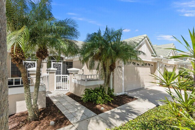 Building Photo - 1594 SW Harbour Isles Cir