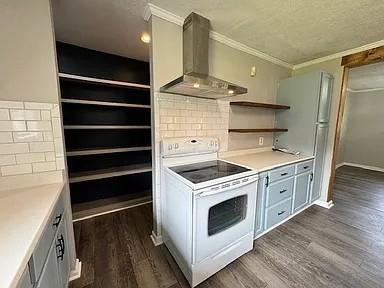 Building Photo - 203 N Lake Dr