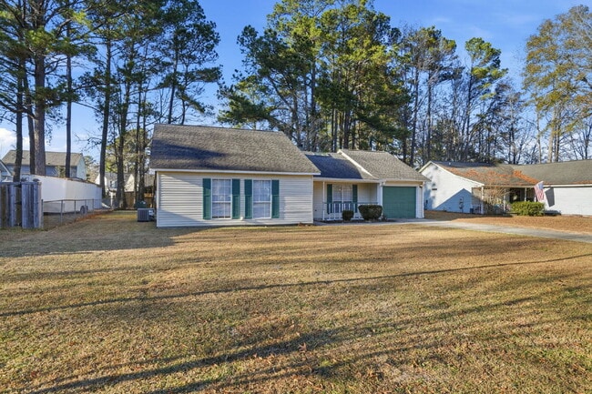 Building Photo - 8232 Pleasant Ridge Dr