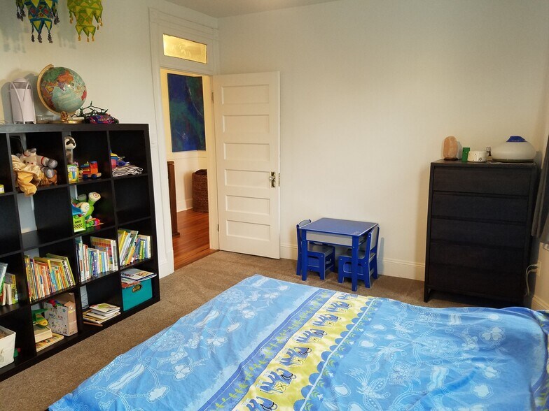 2nd (Middle) Bedroom - 4530 9th St NW