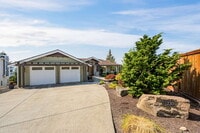 Building Photo - ***APPLICATION HAS BEEN RECEIVED. NO SHOWI...