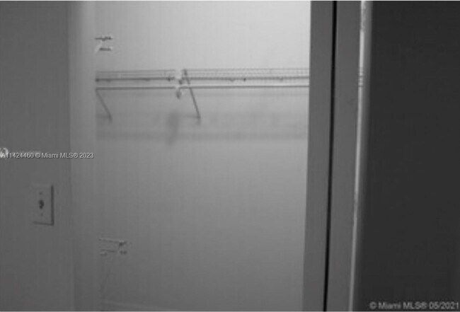 Building Photo - 1631 SE 17th Ave