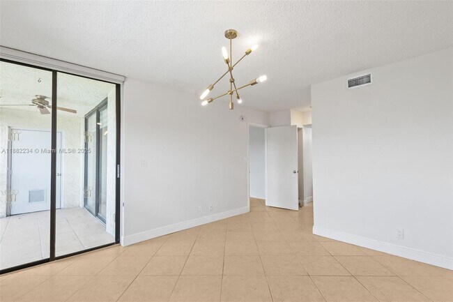 Building Photo - 10501 W Broward Blvd