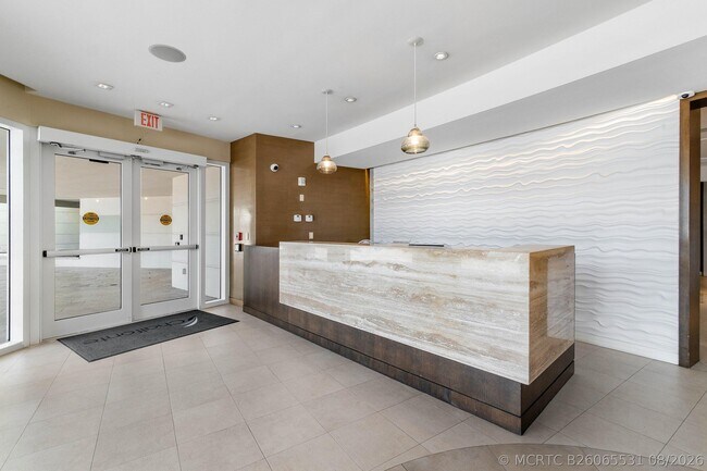 Building Photo - 500 S Ocean Blvd