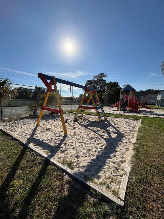 Building Photo - 2020 Royal Bay Blvd