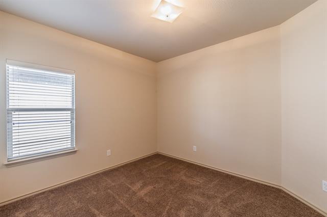 Building Photo - 10844 Irish Glen Trail