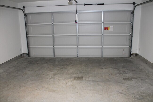 Building Photo - 21211 Gulf Menhaden Ln