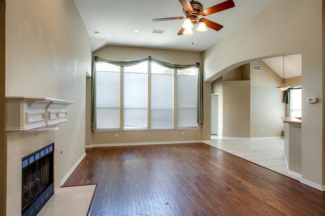 Building Photo - 2221 Briary Trace Ct