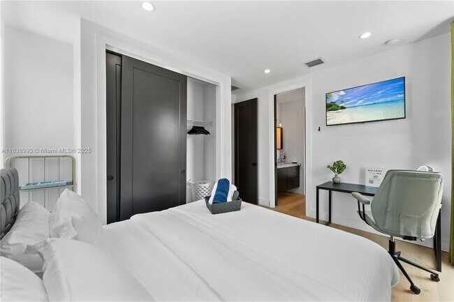 Building Photo - 58 NW 52nd St