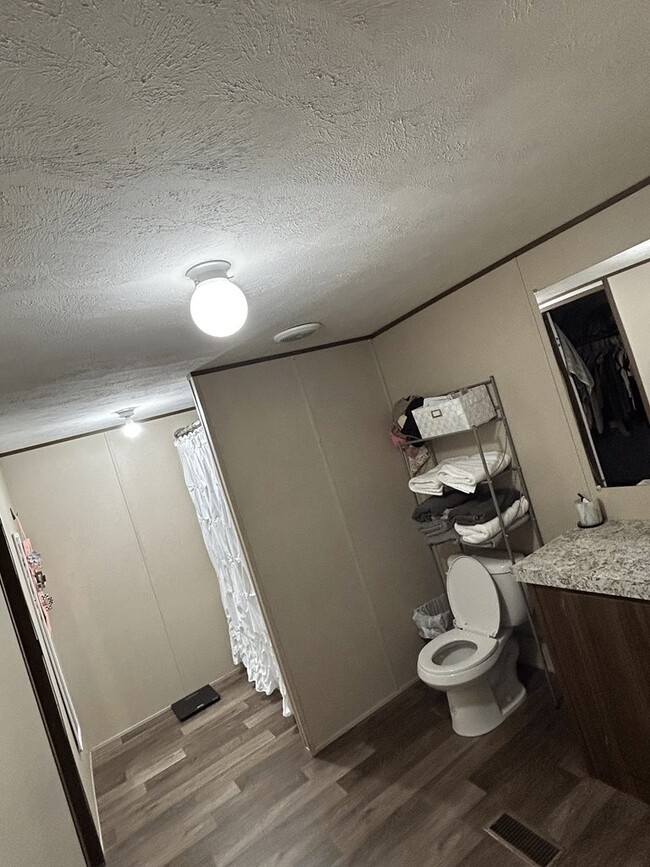 Building Photo - 14500 W Stagecoach Dr