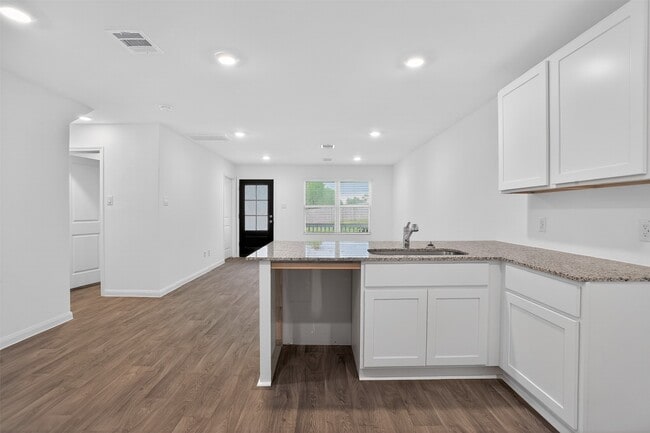 Building Photo - 11806 Holly Hurst Dr